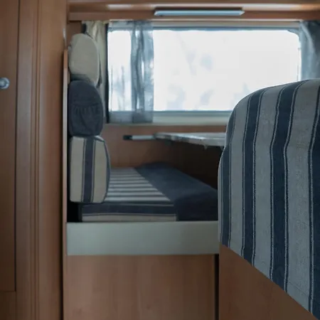 Vintage Camper キャンプ場