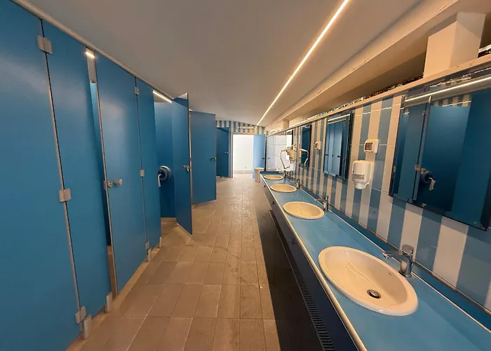 Campsite Vintage Camper *